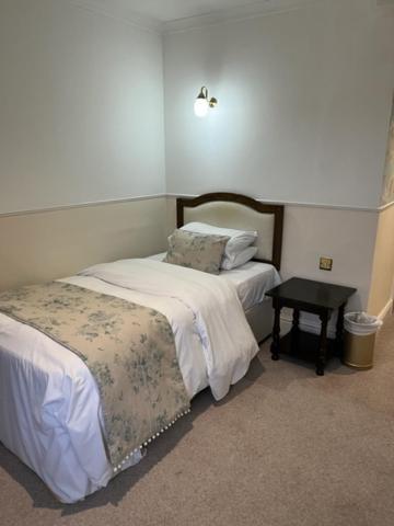 Inn The Saracens Head 3*