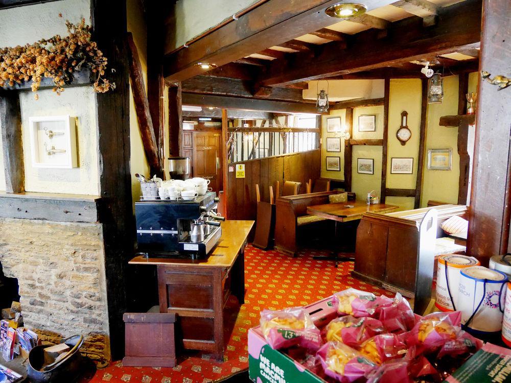 The Saracens Head Inn