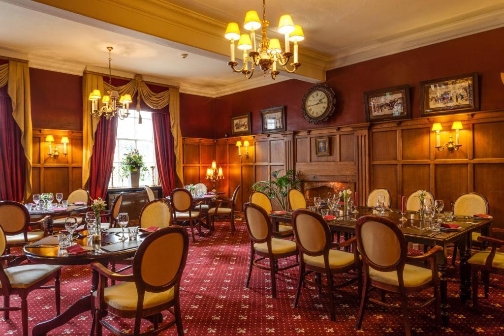 The Saracens Head Inn 3*